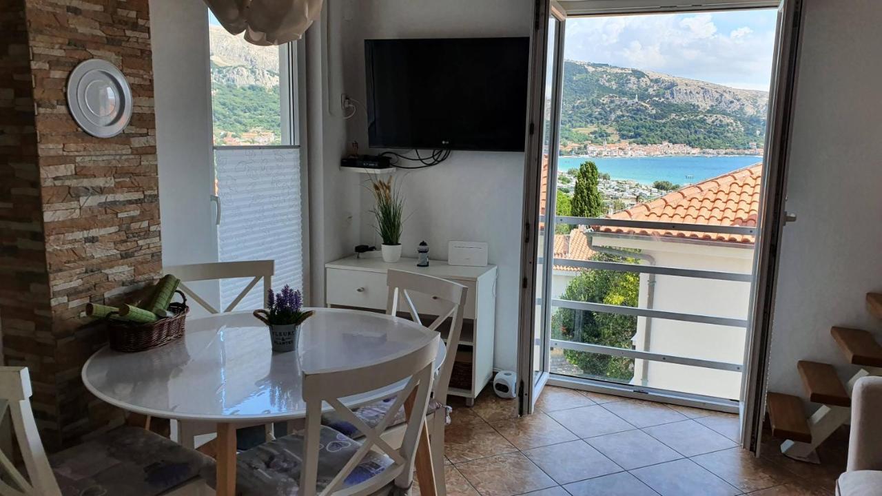 Apartment Helmut With Sea View Baška Dış mekan fotoğraf