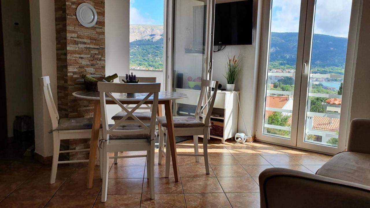 Apartment Helmut With Sea View Baška Dış mekan fotoğraf