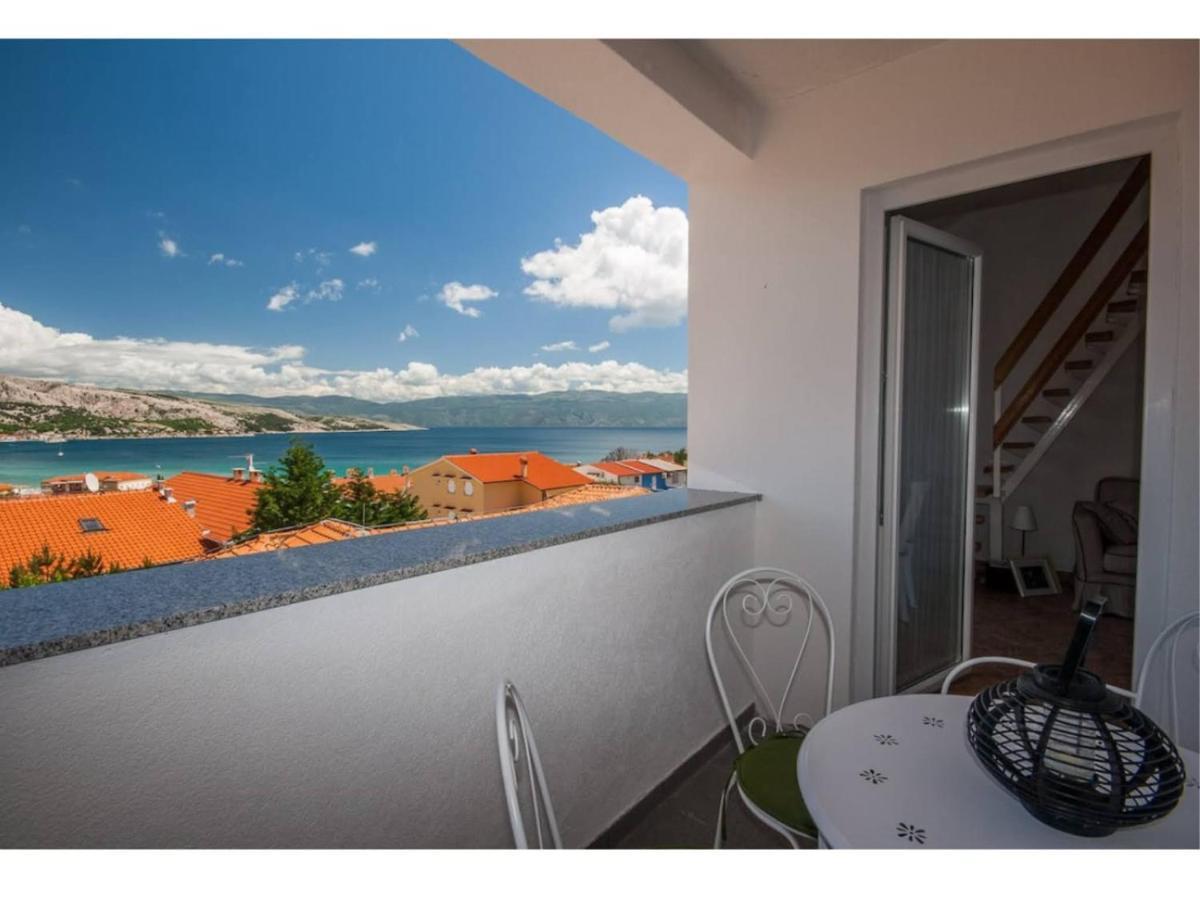 Apartment Helmut With Sea View Baška Dış mekan fotoğraf